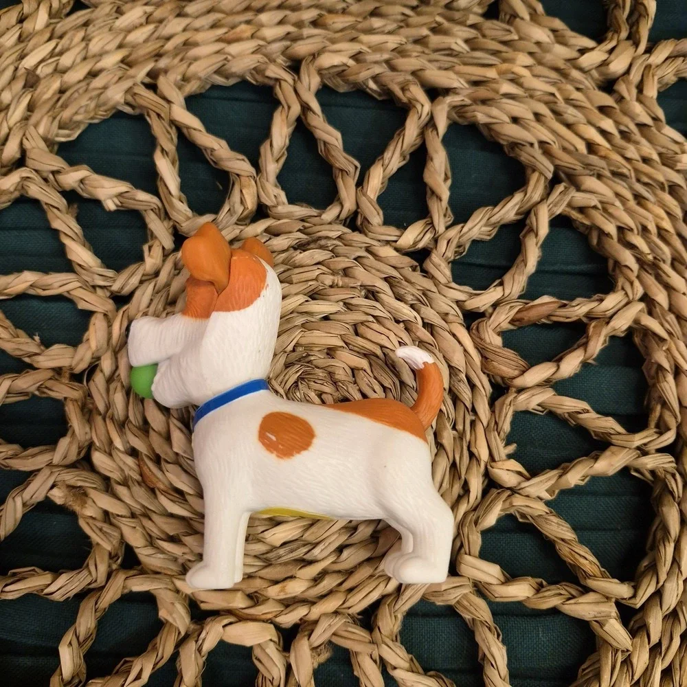 ✅McDonald's 2019 The Secret Life of Pets 2 Tail Wagging Max Toy Figure#️⃣14
